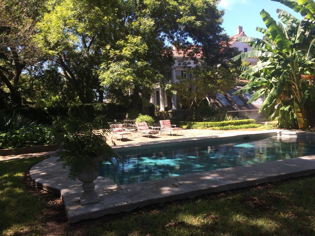 Belle Oaks Inn Gonzales Exteriör bild